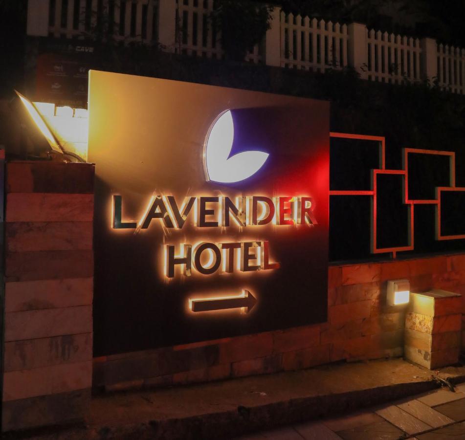 Lavender Infopark Kochi Hotel Bagian luar foto