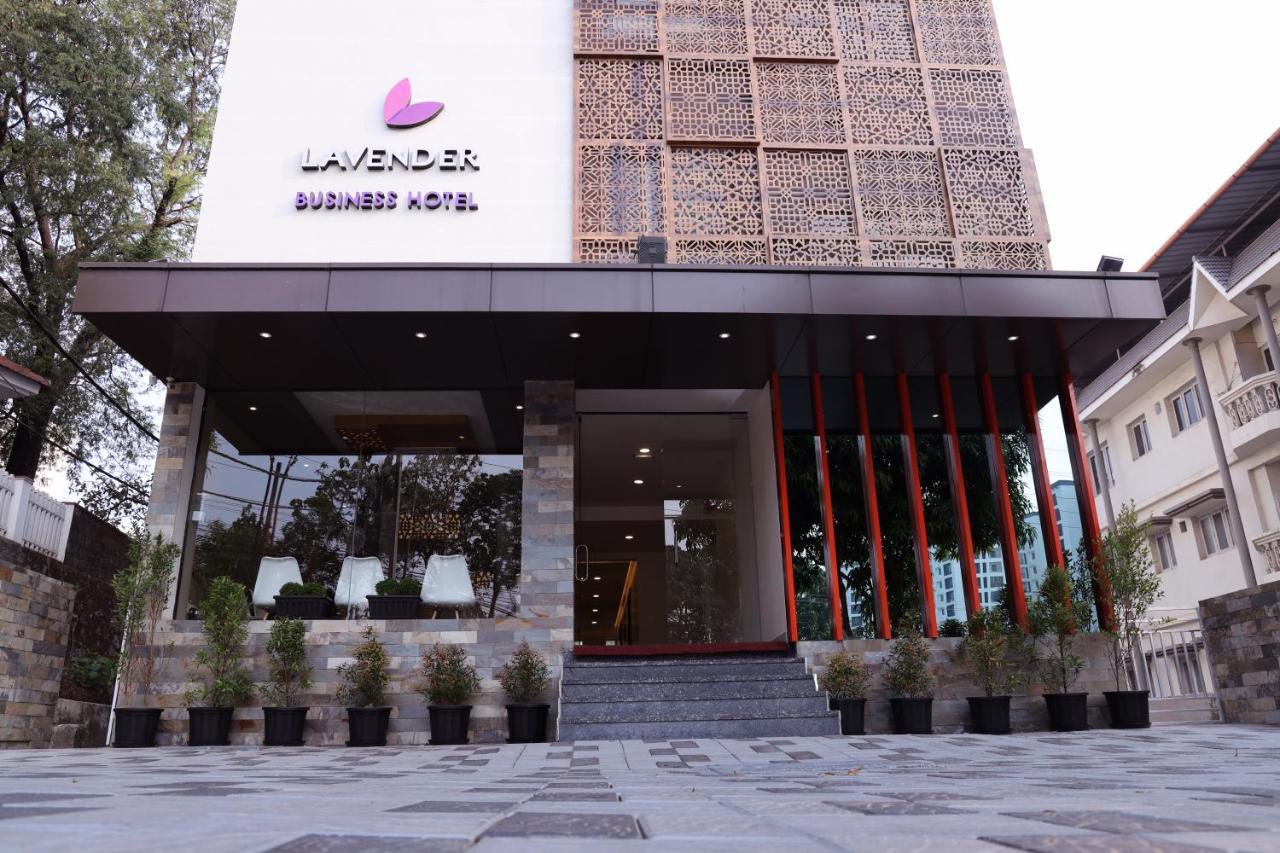 Lavender Infopark Kochi Hotel Bagian luar foto